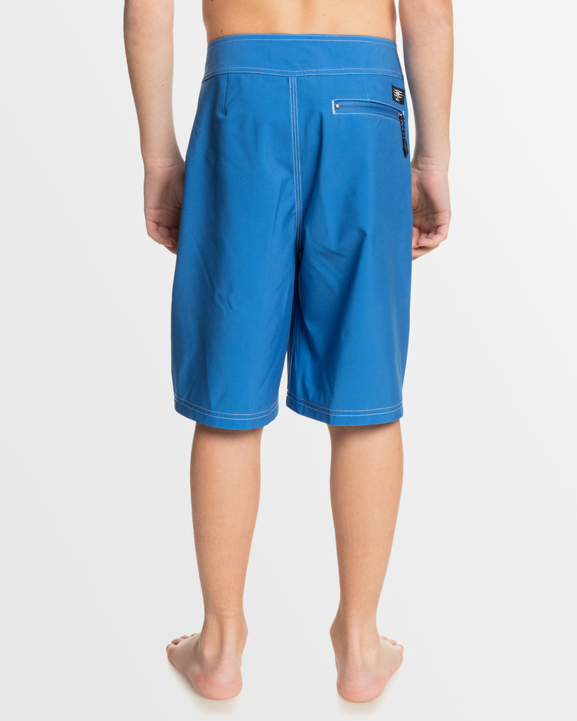 Boys 8-16 Mercury Slash 17" Performance Boardshorts