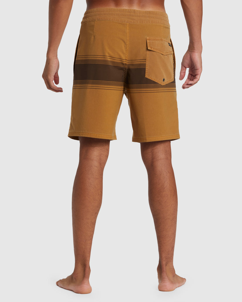 Mens Surfsilk Street Trunk 18" Boardshorts