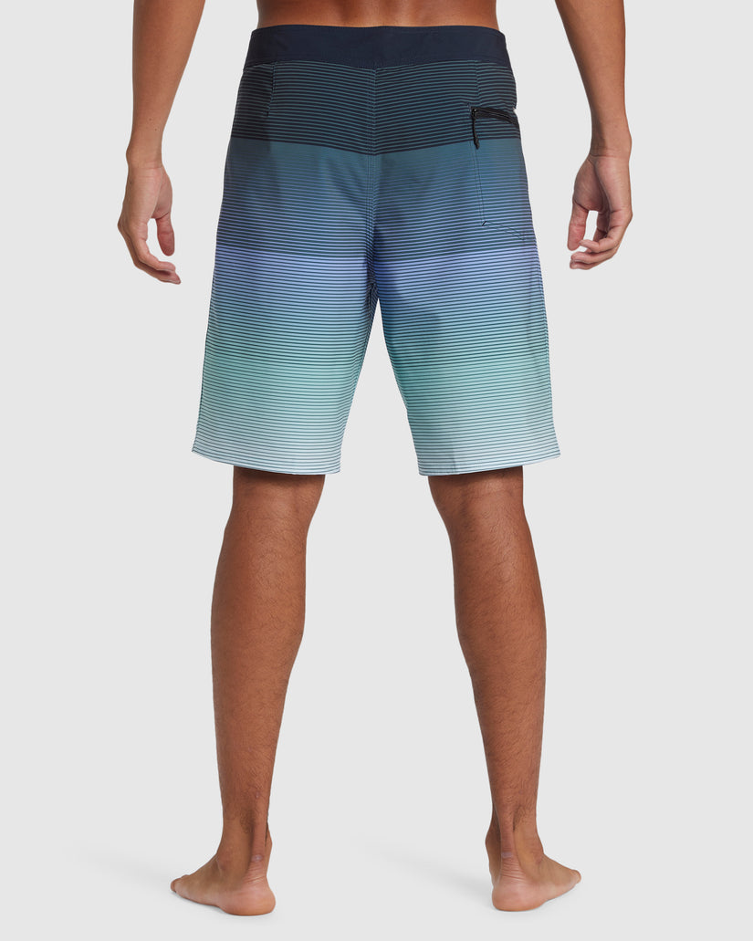 Mens Surfsilk Massive 20" Boardshortss