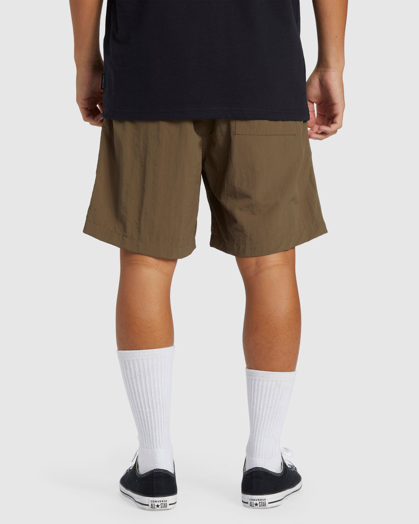 Mens Run Ashore 18" Walk Shorts